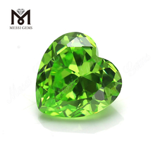 Forma de coração 10x10mm verde maçã zircônia cúbica sintética cz pedra preciosa