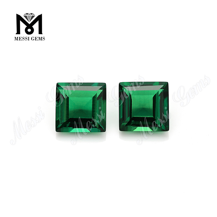 Pedras preciosas esmeraldas verdes sintéticas preparadas em laboratório