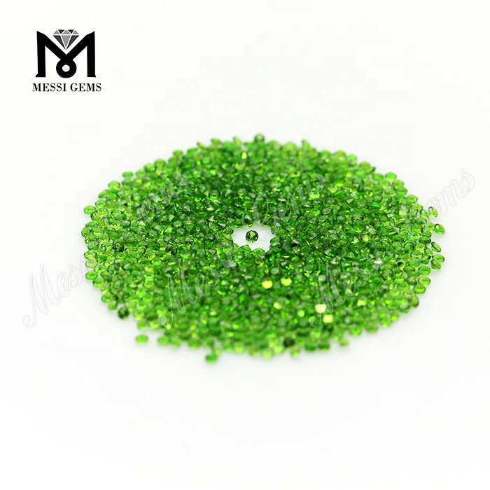 Venda popular tamanho pequeno cor verde pedra diopside natural