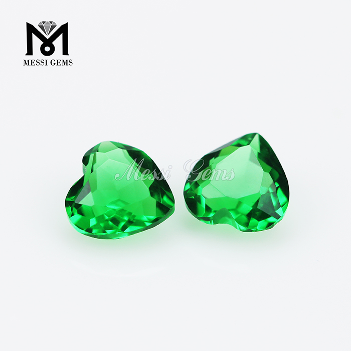 6*6 forma de coração atacado pedra de vidro verde esmeralda