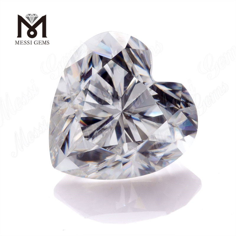 Preço do diamante moissanite Heart DEF VVS por quilate