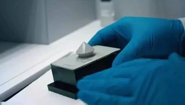 A tecnologia de impressão 3D pode ser usada na indústria de joias com diamantes cultivados em laboratório?