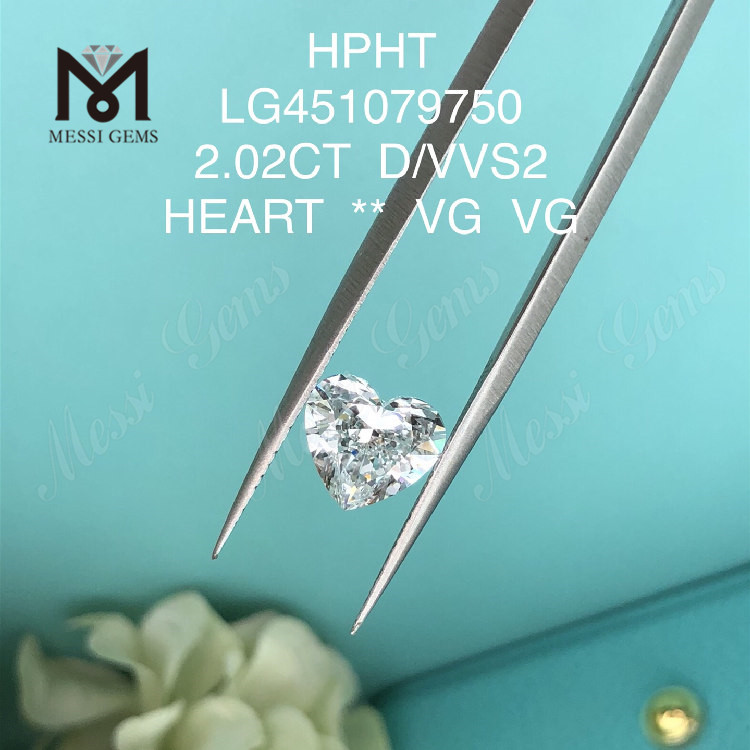 Diamantes de laboratório D VVS2 HEART BRILLIANT HTHP de 2,02 quilates