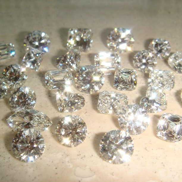 Os diamantes cultivados em laboratório não são mais distinguíveis dos diamantes naturais