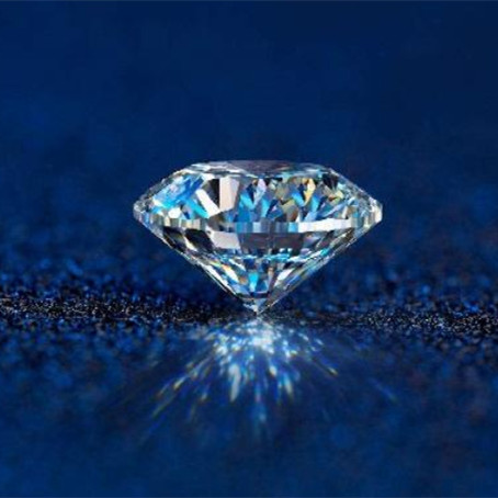Você pode distinguir um diamante moissanite de um diamante a olho nu?