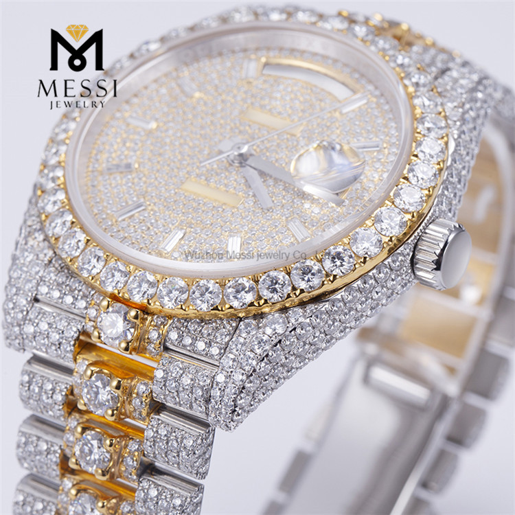 A prata personalizada do luxo 925 congelou o relógio de Moissanite dos homens de VVS