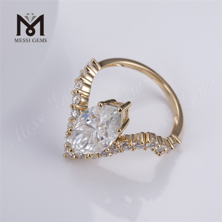Revelando o anel de noivado marquise de diamante de laboratório de 4 quilates da Timeless Beauty